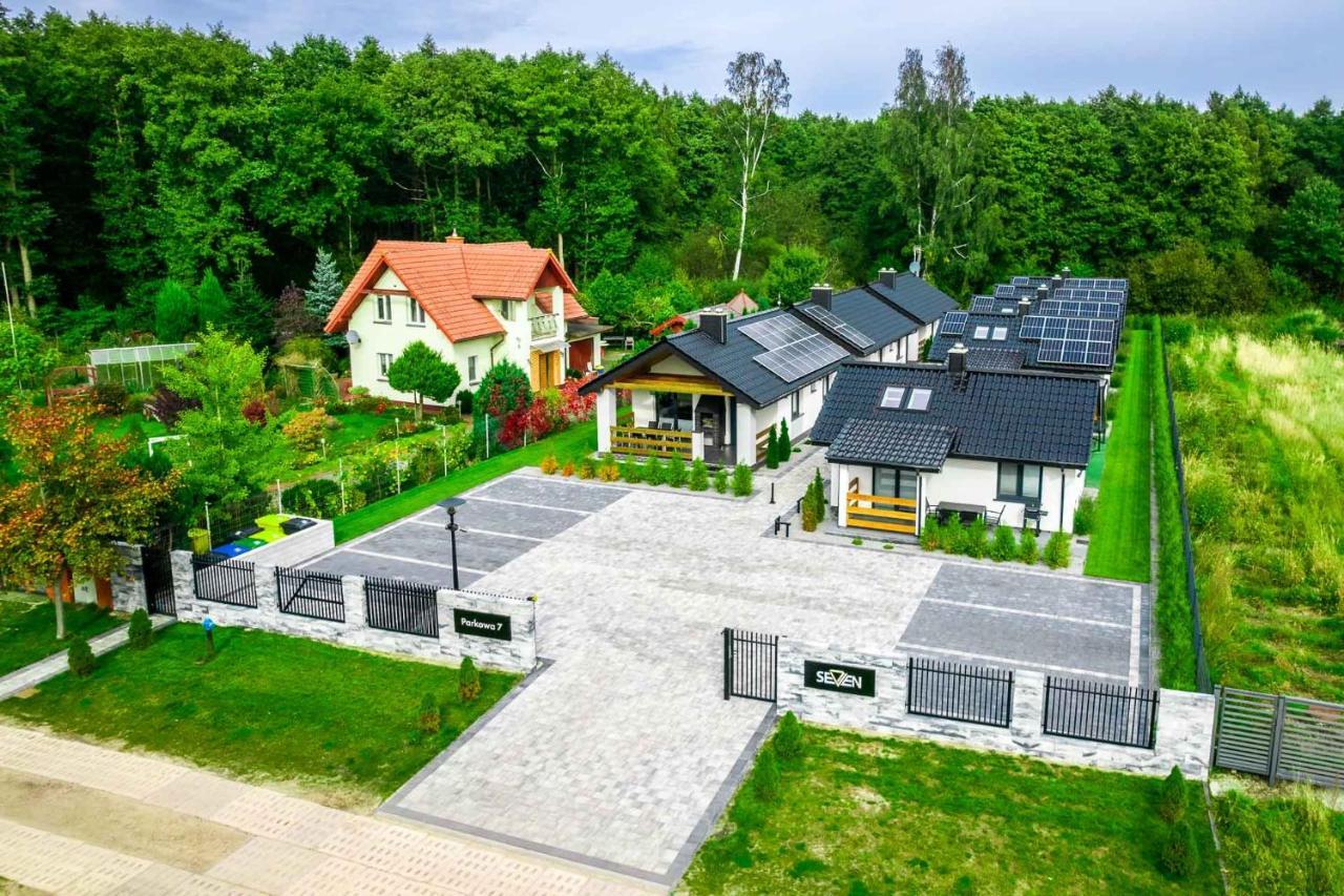 Letniskowe - Seven Holiday home *